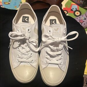 Veja White and Cream Canvas Sneakers